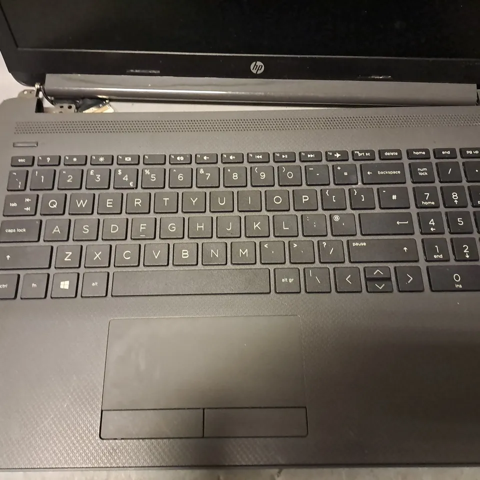 HP 250 G7 NOTEBOOK PC 