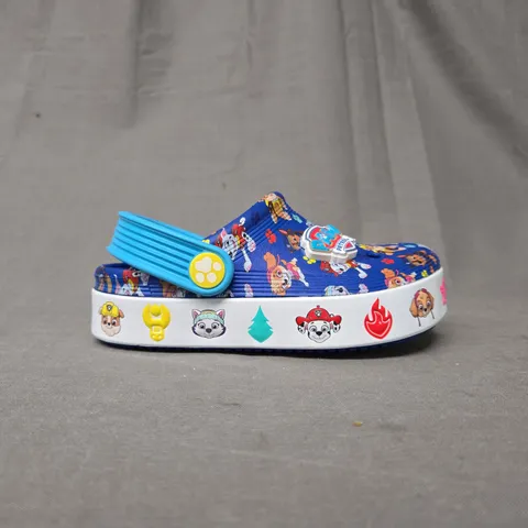 CROCS TODDLER PAW PATROL OFF COURT CLOGS FROM FINISH LINE - UK C9