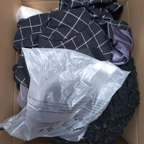 APPROXIMATELY 25 ASSORTED CLOTHING PRODUCTS IN VARIOUS STYLES & SIZES
