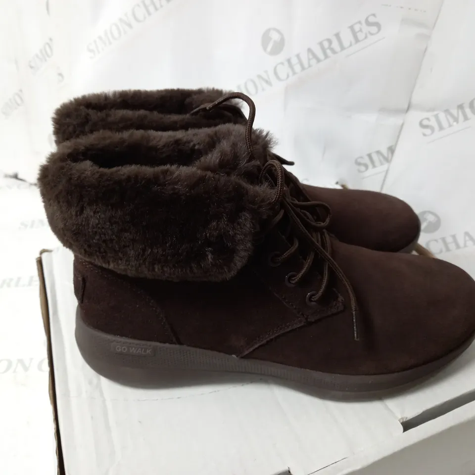 BOXED PAIR OF SKECHERS GO WALK STABILITY SUEDE BOOTS IN CHOCOLATE - UK SIZE 4