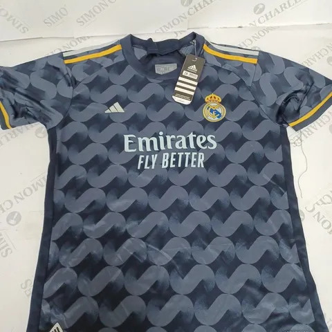 REAL MADRID FC AWAY SHIRT WITH BELLINGHAM 5 SIZE 28