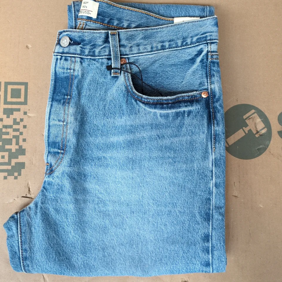 LEVI'S 501 '90S JEANS IN BLUE SIZE 32/30