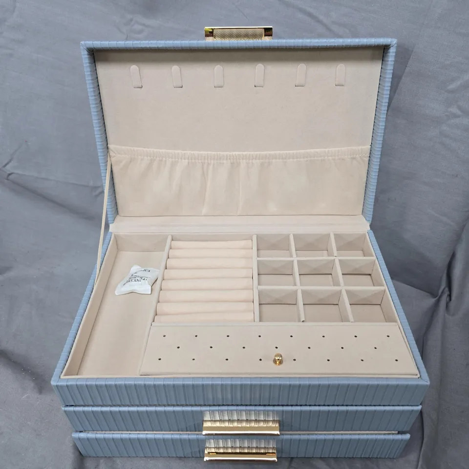 DAJASAN JEWELRY STORAGE CASE IN BLUE 