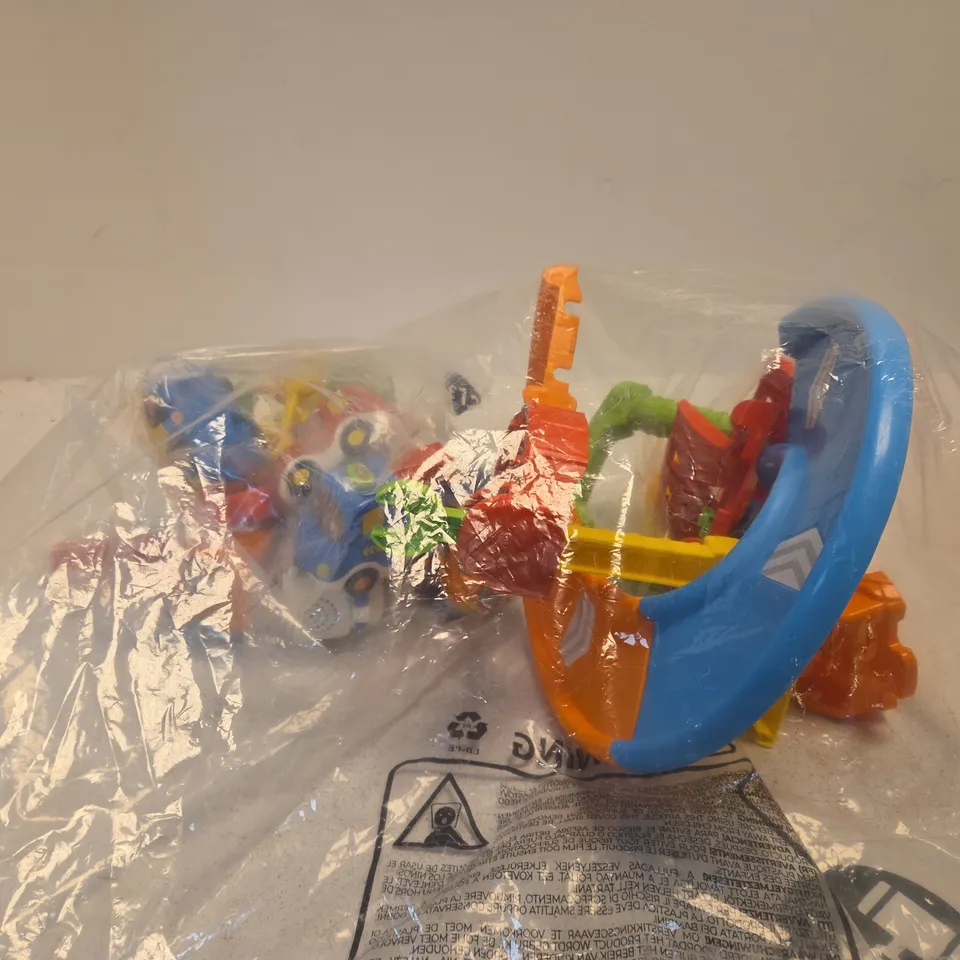 VTECH GARAGE TOOT DRIVERS KIDS TOY WITH ACCESSORIES UNBOXED