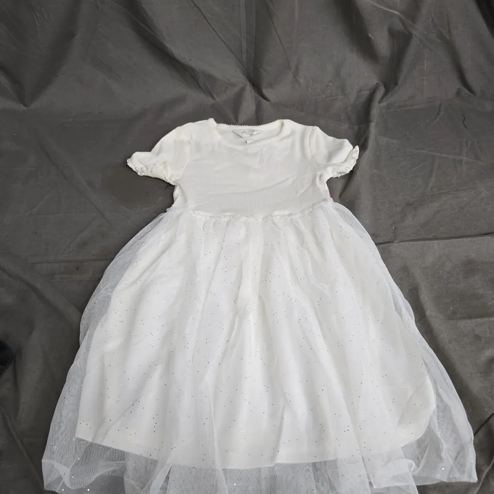 WHITE BABY DRESS WITH TULLE OVERLAY