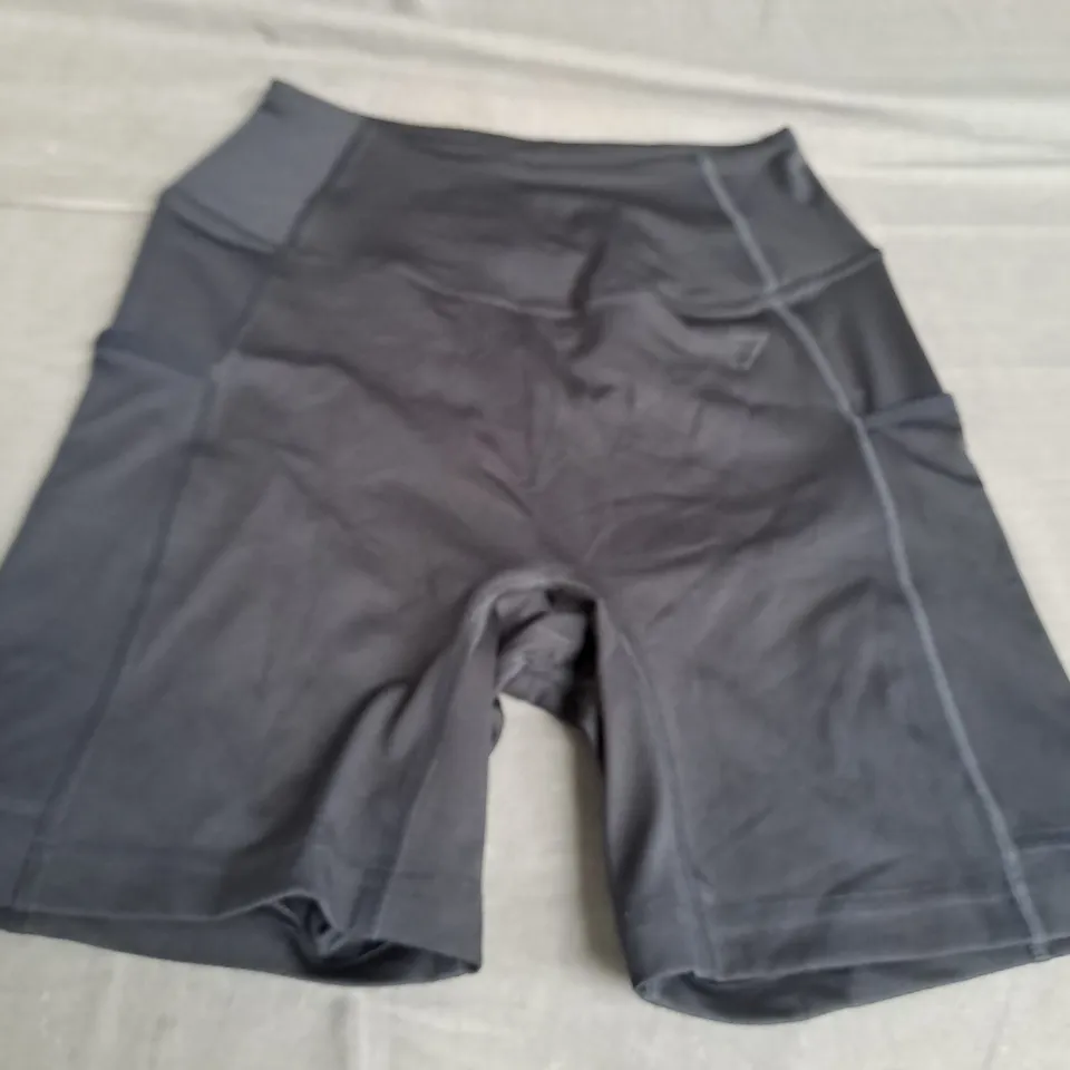 GYMSHARK SPORTS SHORTS SIZE S 