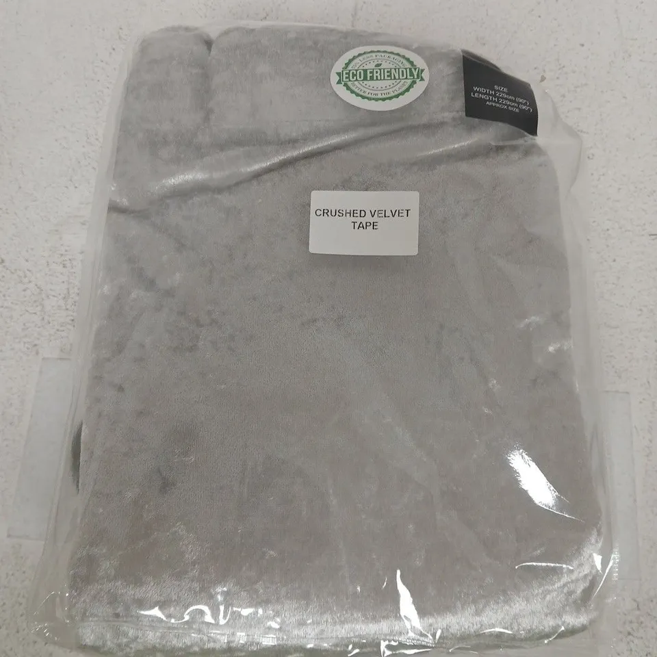 CRUSHED VELVET TAPE – FABRIC ROLL, APPROX 229CM X 229CM