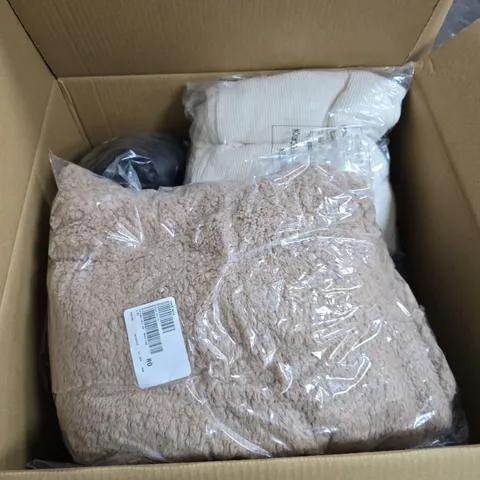 BOX OF APPROXIMATELY 15 ASSORTED CLOTHING ITEMS IN VARIOUS STYLES , COLOURS AND SIZES