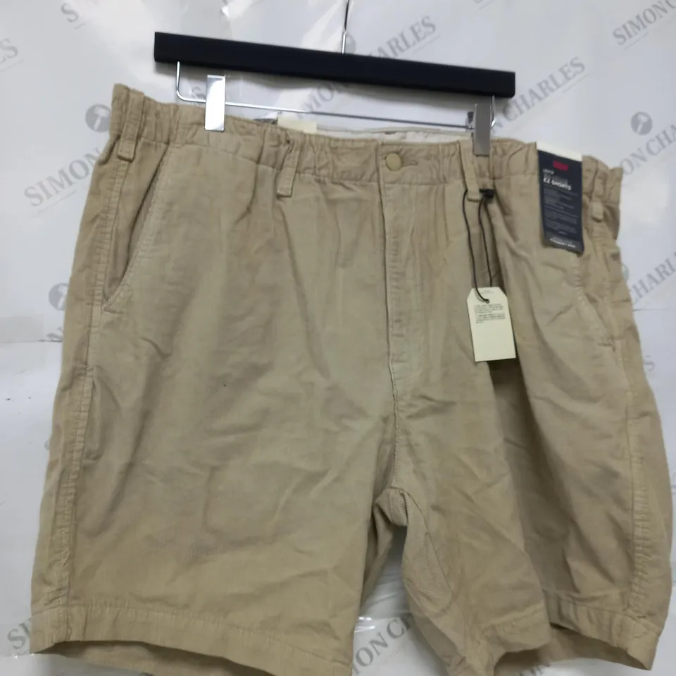 MENS LEVI XX CHINO SHORTS CRÈME - 1XL