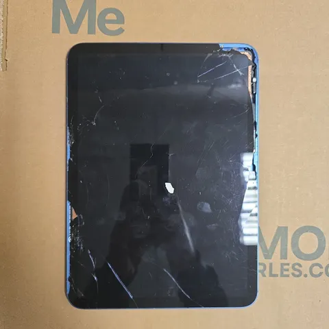 APPLE IPAD TABLET - A2757