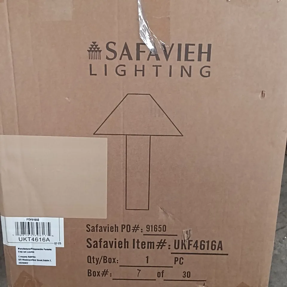 BOXED SAFAVIEH LIGHTING TABLE LAMP (1 BOX)