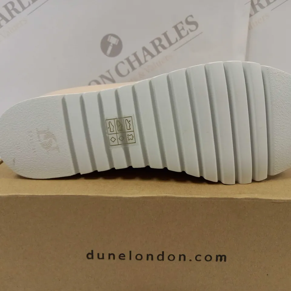 BOXED PAIR OF DUNE LONDON GALLEONI ECRU CLEATED-SOLE CASUAL LOAFERS UK SIZE 6