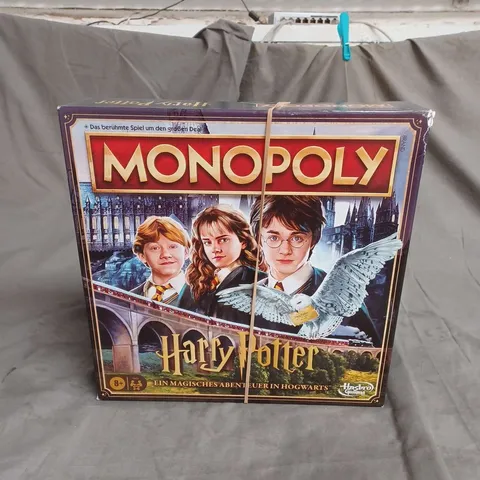 BOXED HARRY POTTER MONOPOLY BOARD GAME IN GERMAN