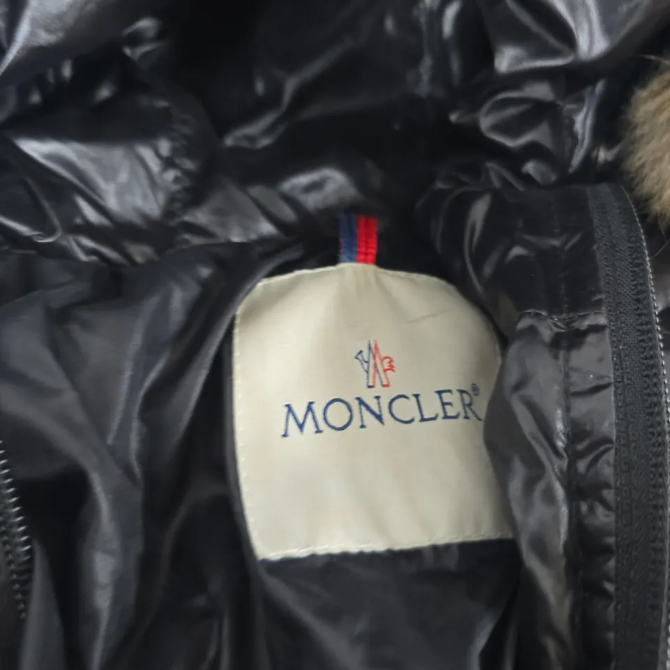 MONCLER DOWN JACKET – BLACK, FUR-TRIM HOOD, SIZE 4 (MONCLER)