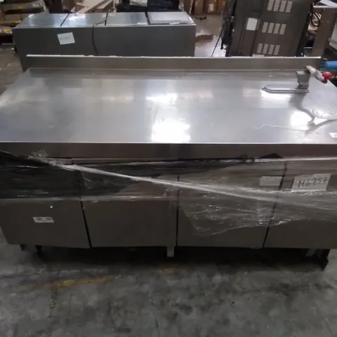 COMMERCIAL STAINLESS REFRIGERATED FOOD PREP COUNTER