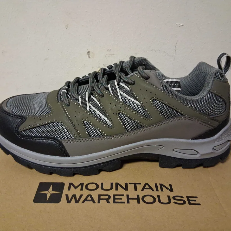 BOXED MOUNTAIN WAREHOUSE HIGHLINE II WALKING SHOE SIZE 6