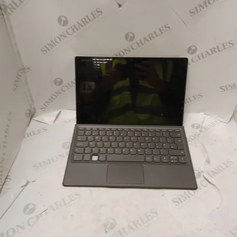 LENOVO MIIX COMPUTER TABLET IN SILVER