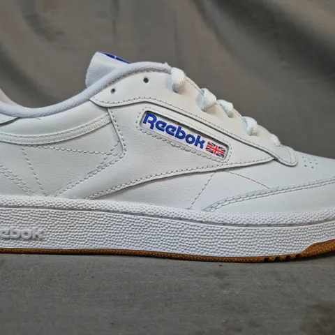 BOXED PAIR OF REEBOK CLUB C 85 SHOES IN WHITE UK SIZE 8