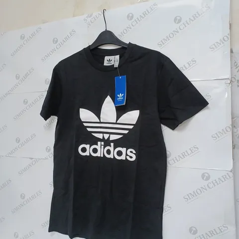 BLACK ADIDAS T-SHIRT SIZE SMALL 