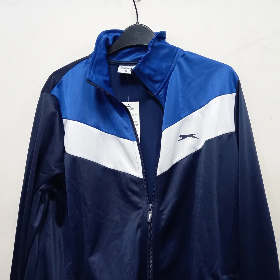 SLAZENGER TRACKSUIT JACKET IN NAVY/WHITE - MEDIUM