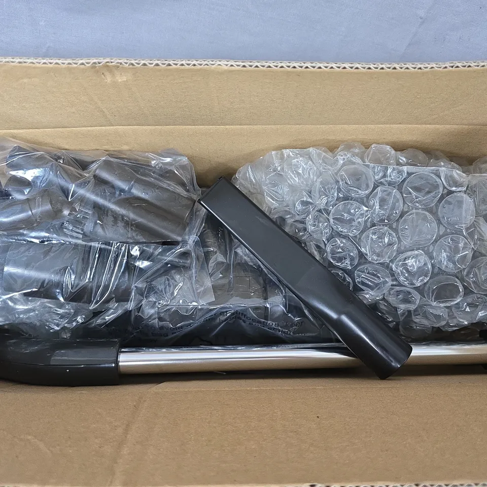 GHA-102 VACUUM CLEANER 