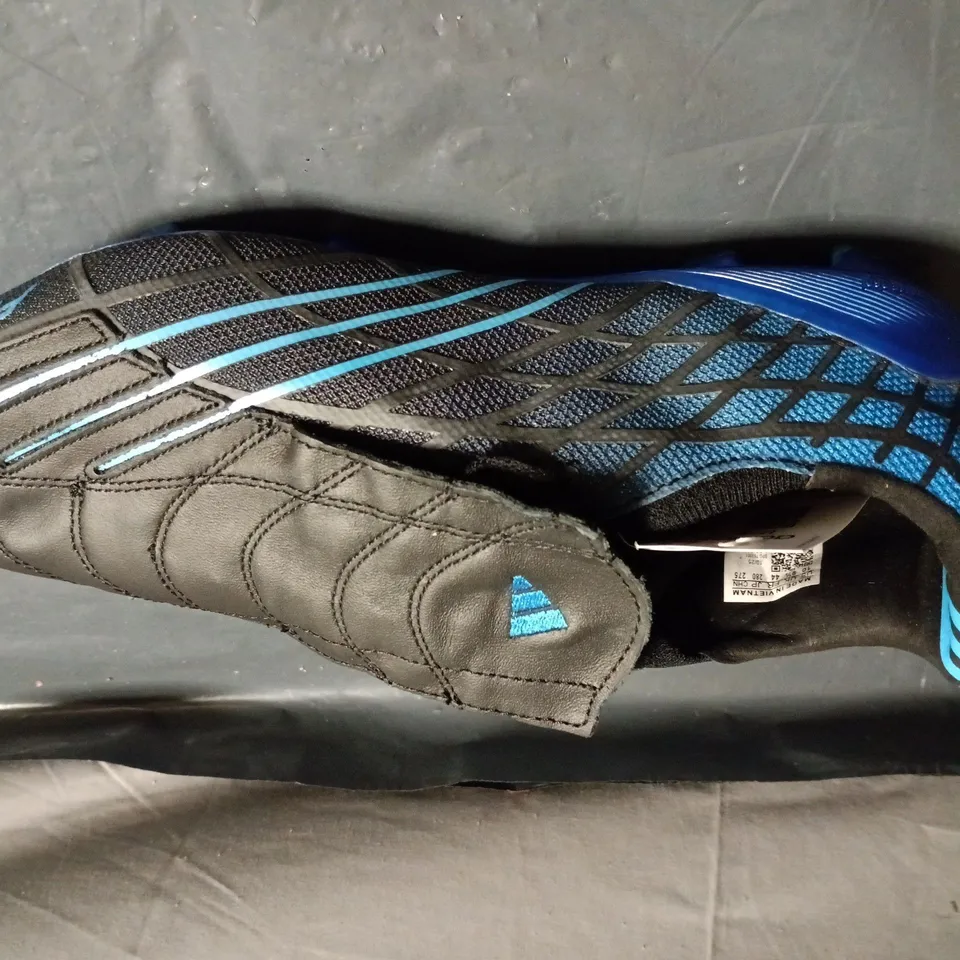 PAIR OF ADIDAD F50 FOOTBALL BOOTS - UK SIZE 9.5