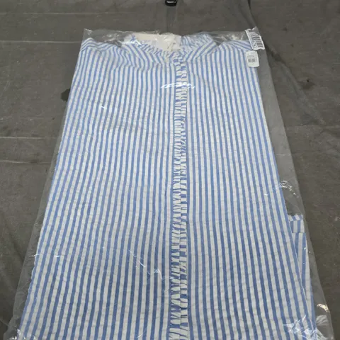 TOMMY HILFIGER SEERSUCKER SHIRT – BLUE & WHITE STRIPE, EU 40