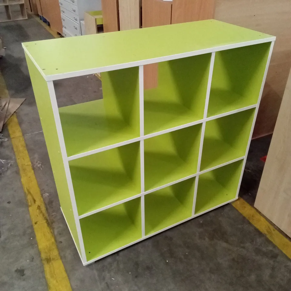9 CUBE COMPARTMENT STORAGE UNIT