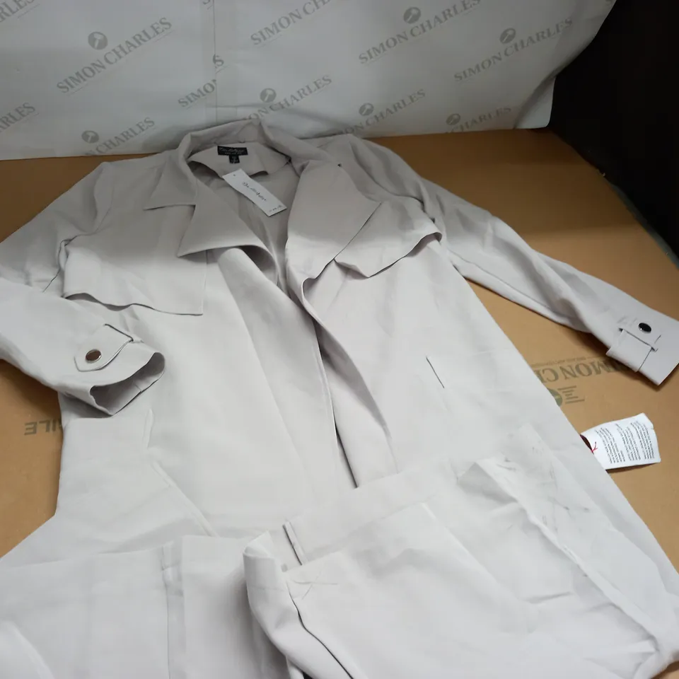 MISS SELFRIDGES COAT IN GREY - UK 10