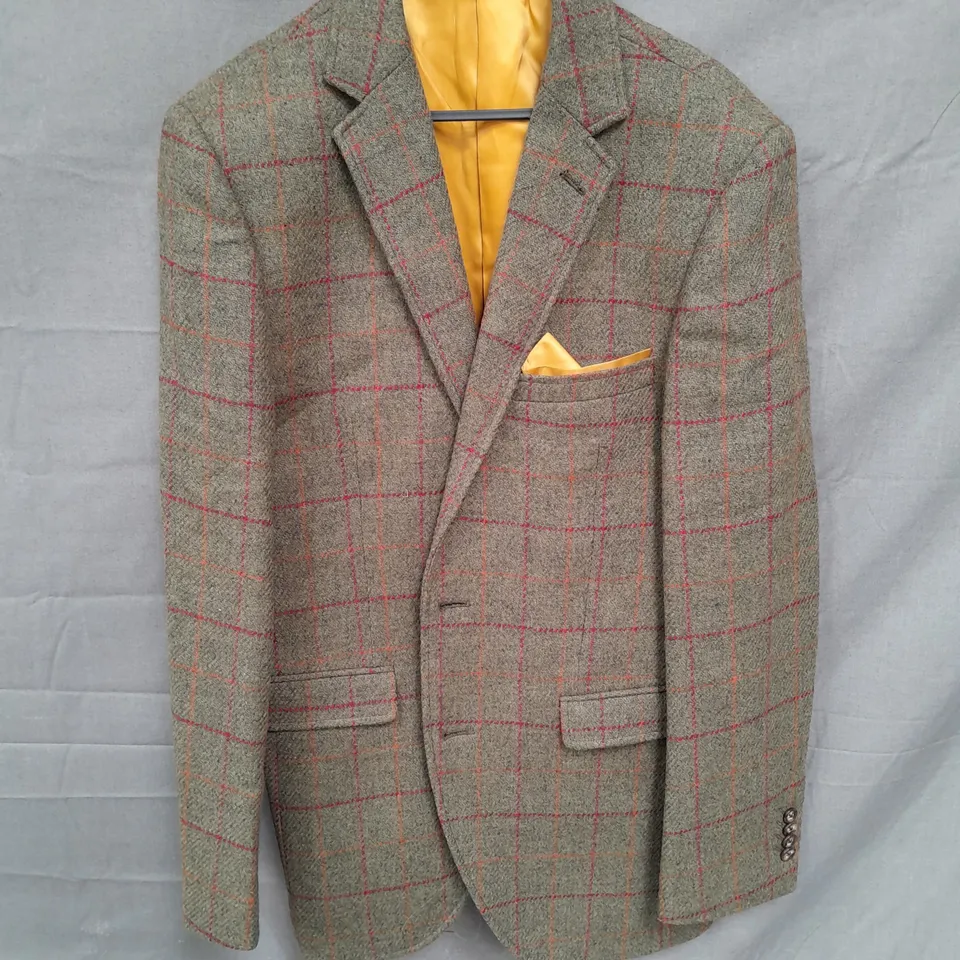BROOK TAVERNER TWEED JACKET IN GREEN SIZE 36R