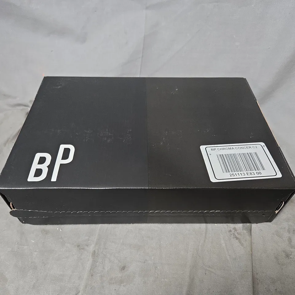 BOXED BPERFECT CHROMA CONCEALER (C2) WITH BEAUTY BLENDER AND MIRROR