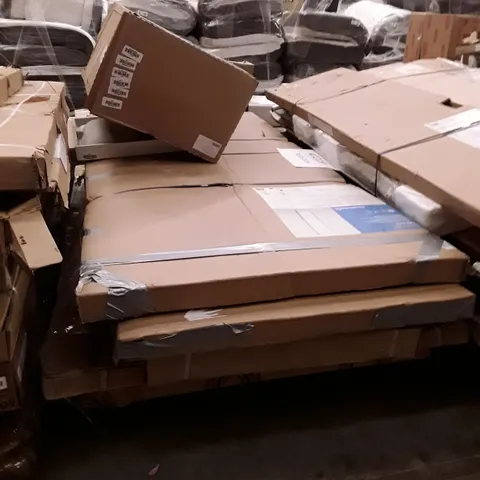 PALLET OF ASSORTED BATHROOM PARTS INCLUDING SINK BASIN & FIXED SHOWER PANEL