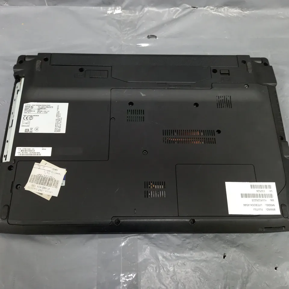 FUJITSU LIFEBOOK A544 15 INCH I5-4210M 2.60GHZ