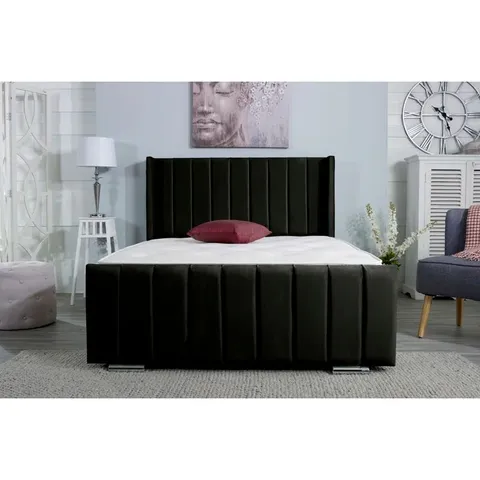 BAGGED APPERTON UPHOLSTERED STORAGE BED (2 PARTS)