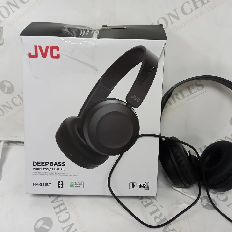 BOXED JVC HA-S31BT DEEP BASS WIRELESS/SANS FIL BLUETOOTH HEADPHONES