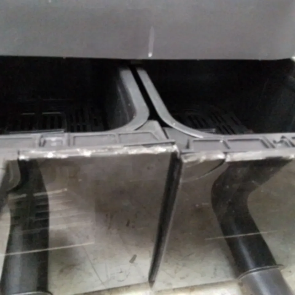 BOXED INSTANT VORTEX 8 IN 1 PLUS DOUBLE AIR FRYER 7.6L 