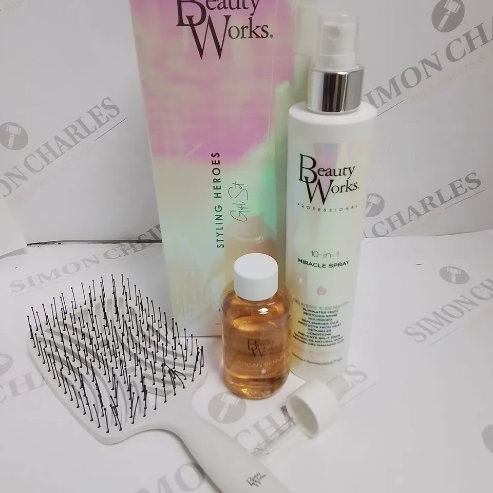 BOXED BEAUTY WORKS 10-IN-1 MIRACLE SPRAY X ARGAN SERUM GIFT SET  RRP £28.99