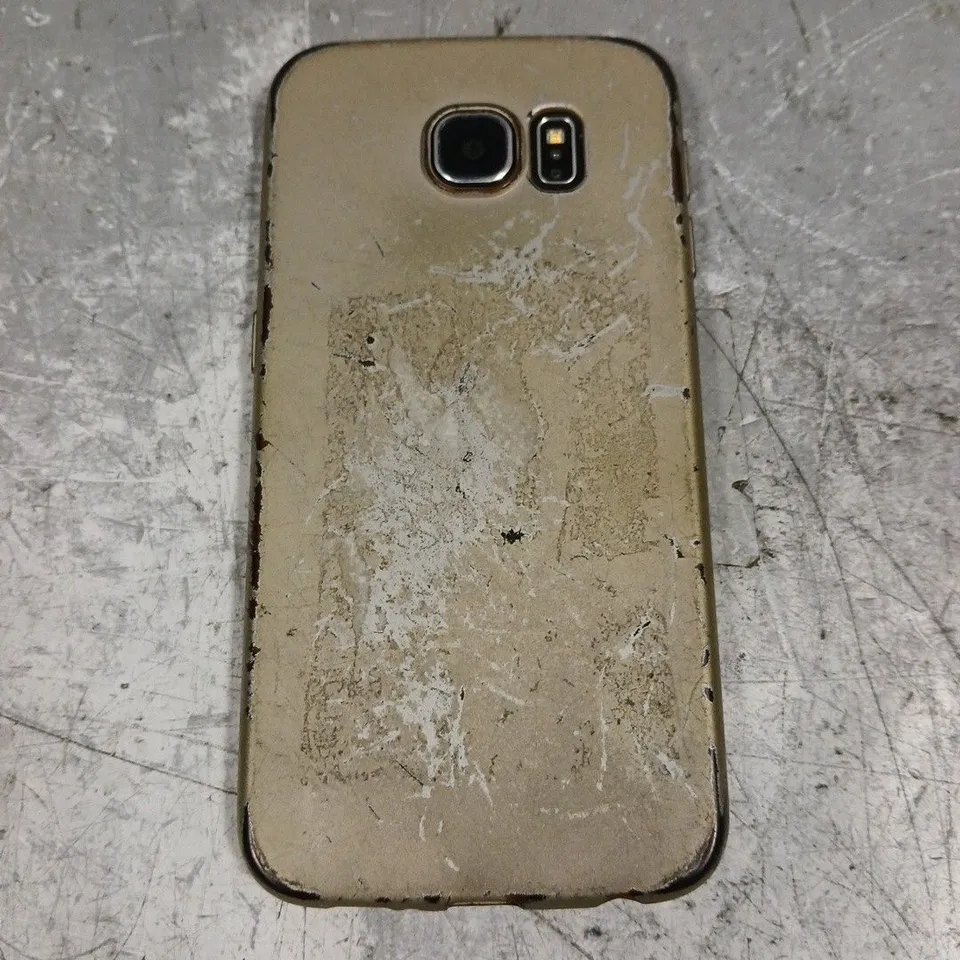 SAMSUNG GALAXY S6 SMARTPHONE 