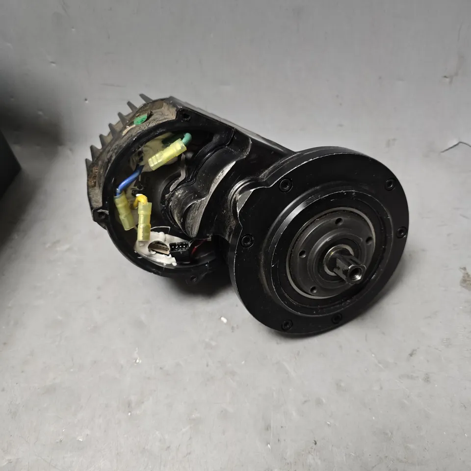BAFANG MID DRIVE MOTOR MISSING PARTS AND UNTESTED - COLLECTION ONLY 
