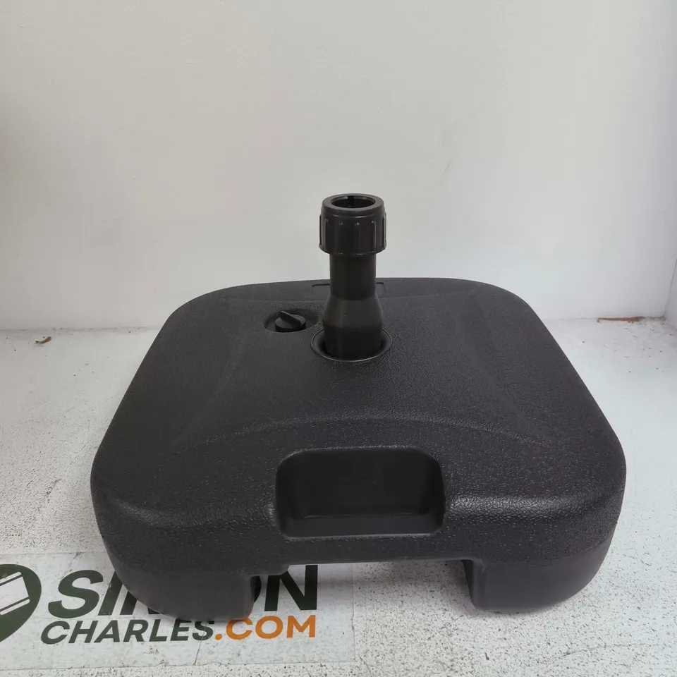 BREEINS THE PARASOL BASE BLACK BOXED