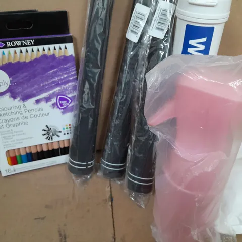 APPROXIMATELY 20 ASSORTED HOUSEHOLD ITEMS TOO INCLUDE GOLF CLUB GRIPS - WATER2 - ROWNEY PENCILS , ETC
