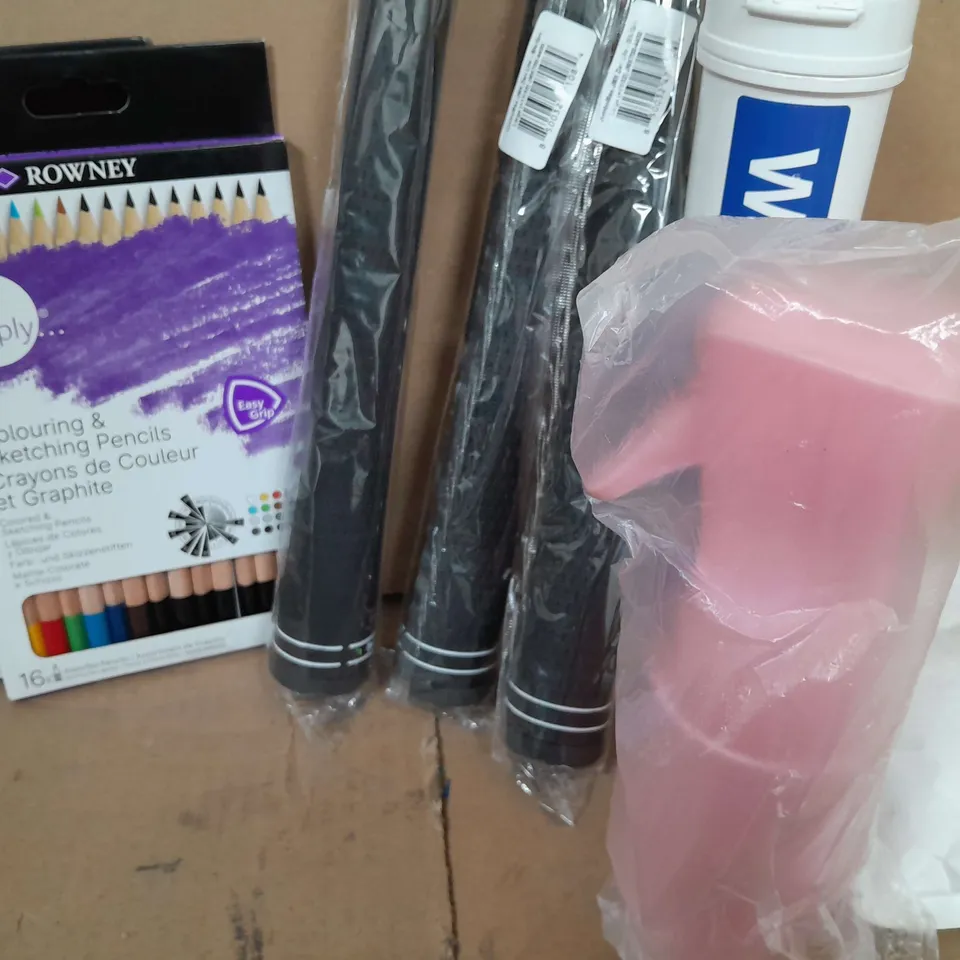 APPROXIMATELY 20 ASSORTED HOUSEHOLD ITEMS TOO INCLUDE  GOLF CLUB GRIPS - WATER2 - ROWNEY PENCILS   , ETC 