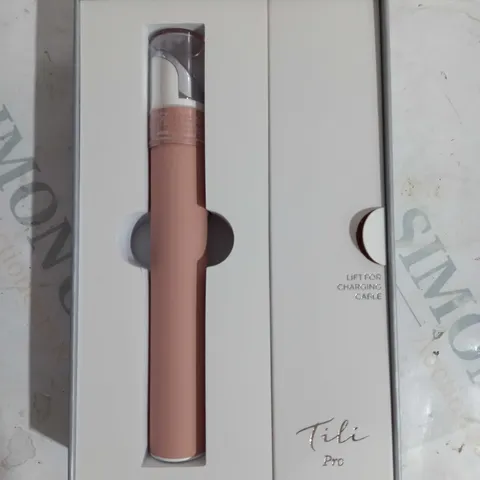 GALE HAYMAN TILI LIP & EYE WAND