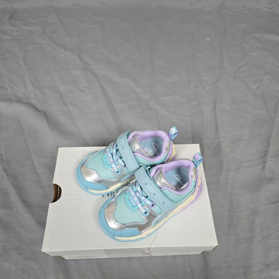 CLARKS FIRST SHOES TIDAL SHELL T. TODDLER SHOES – LIGHT BLUE COMBI, UK 4½