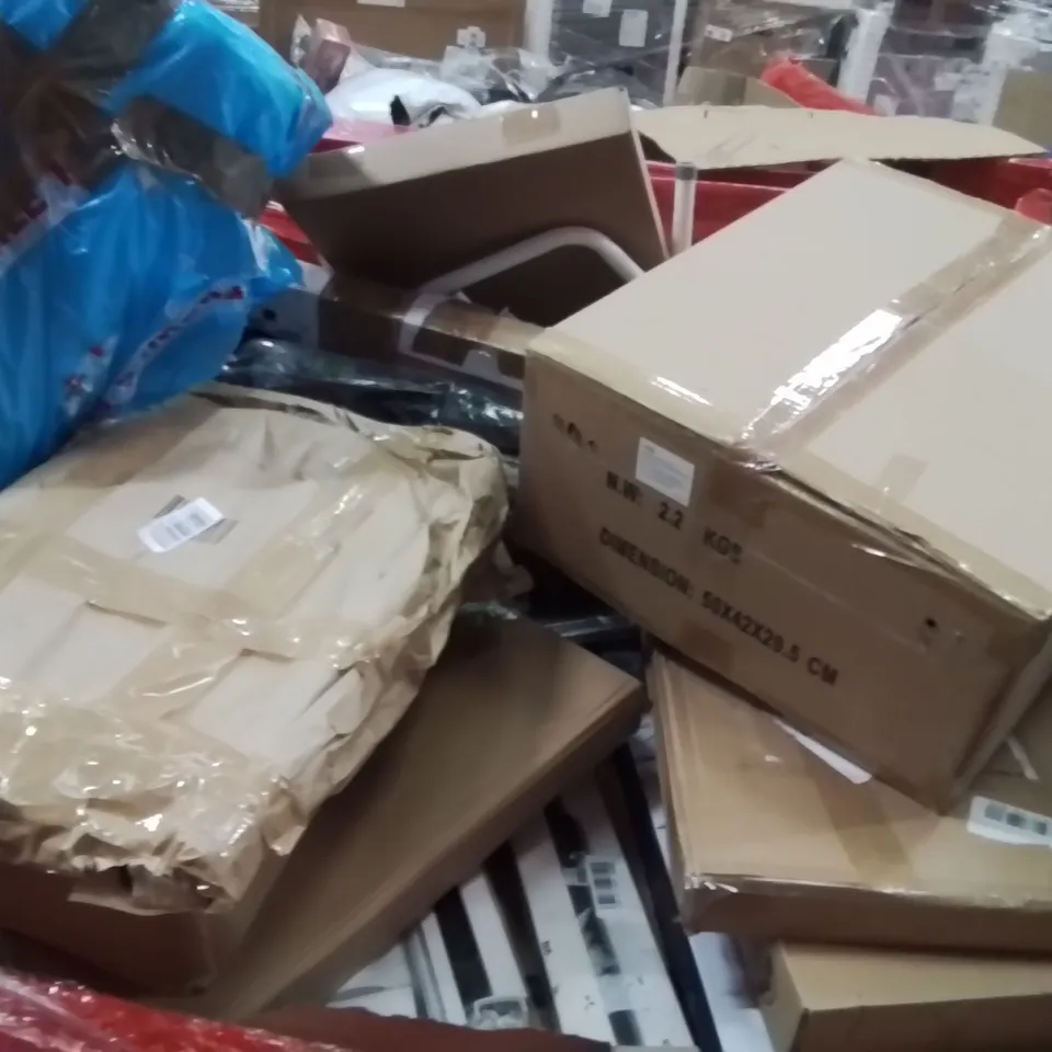 PALLET OF ASSORTED HOUSEHOLD GOODS AND PRODUCTS TO INCLUDE;MIRROR,DOG TOY BASKET,GARMENT RACK,