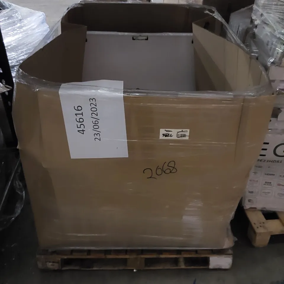 PALLET OF APPROXIMATELY 20 MAYWINS LARGE CLIP BOARDS