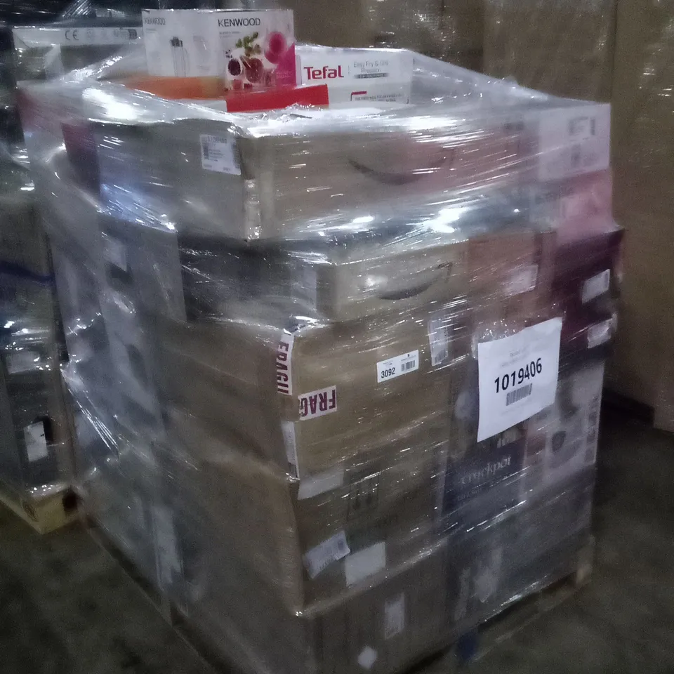 PALLET OF APPROXIMATELY 38 ASSORTED HOUSEHOLD & ELECTRICAL PRODUCTS TO INCLUDE