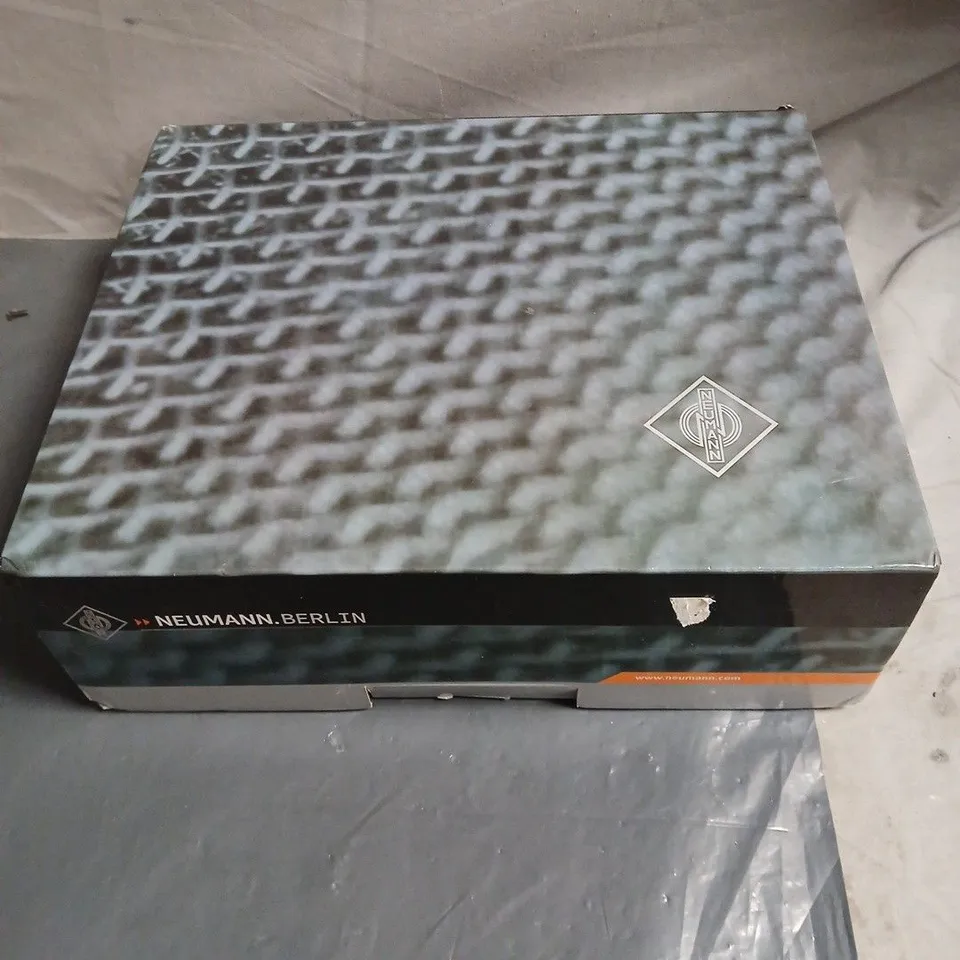 NEUMANN BERLIN TLM 103 MICROPHONE