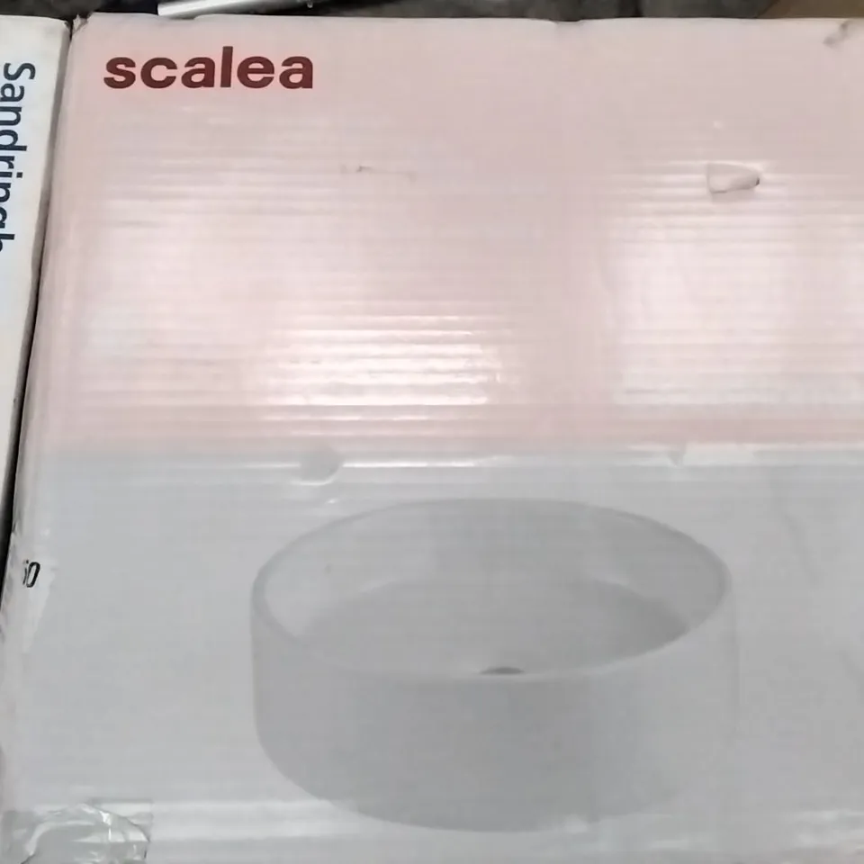 BOXED SCALEA CERAMIC COUNTERTOP BASIN 