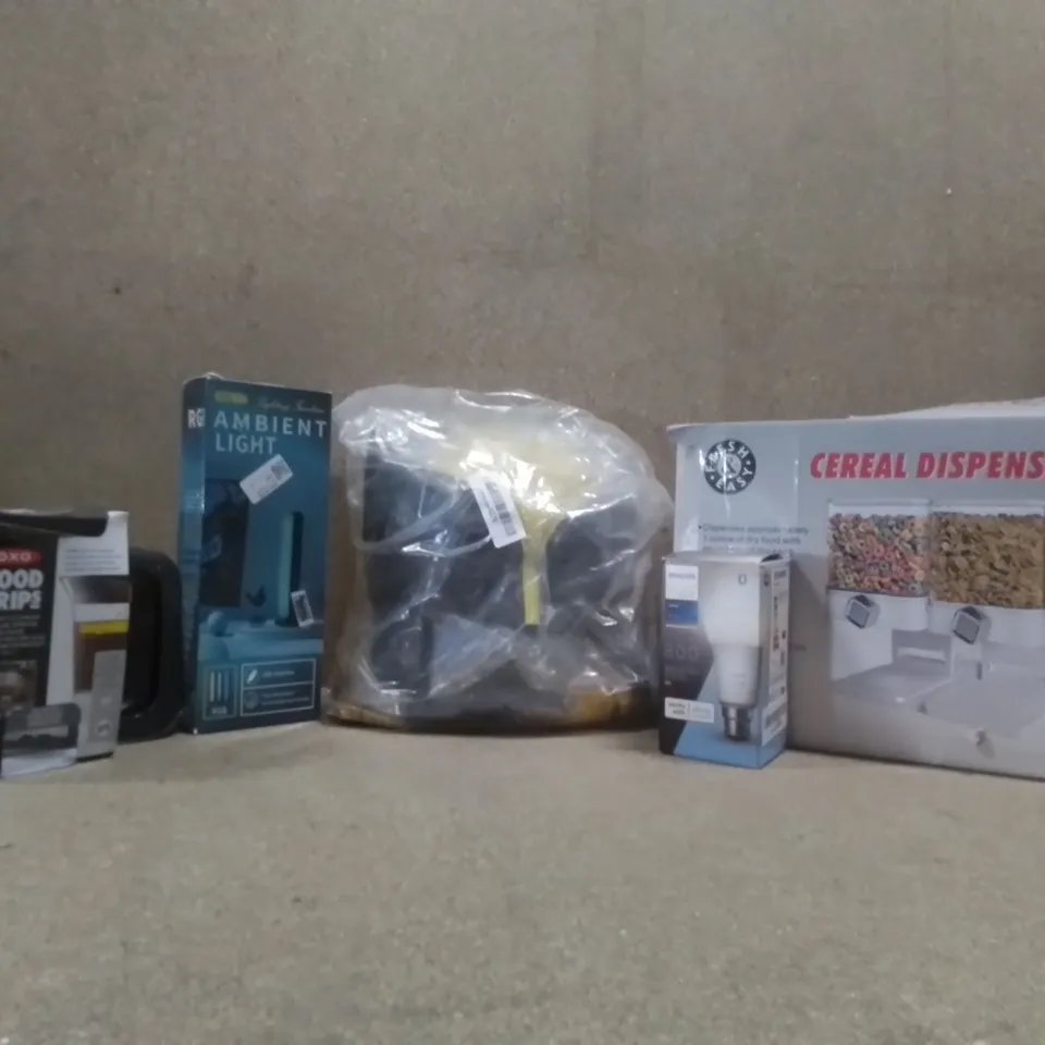 BOX OF ASSORTED ITEMS TO INCLUDE; OXO GOOD GRIPS GRAVY FAT SEPARATOR, CEREAL DISPENSER, WOLVERINE COSTUME ETC